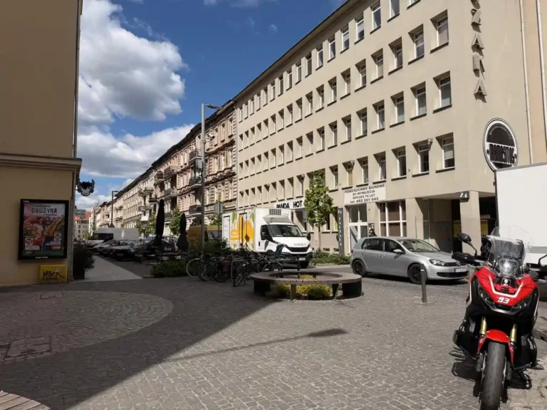 Darmowa komunikacja w Poznaniu 22 września. Autobusem, tramwajem i pociągiem bez biletu